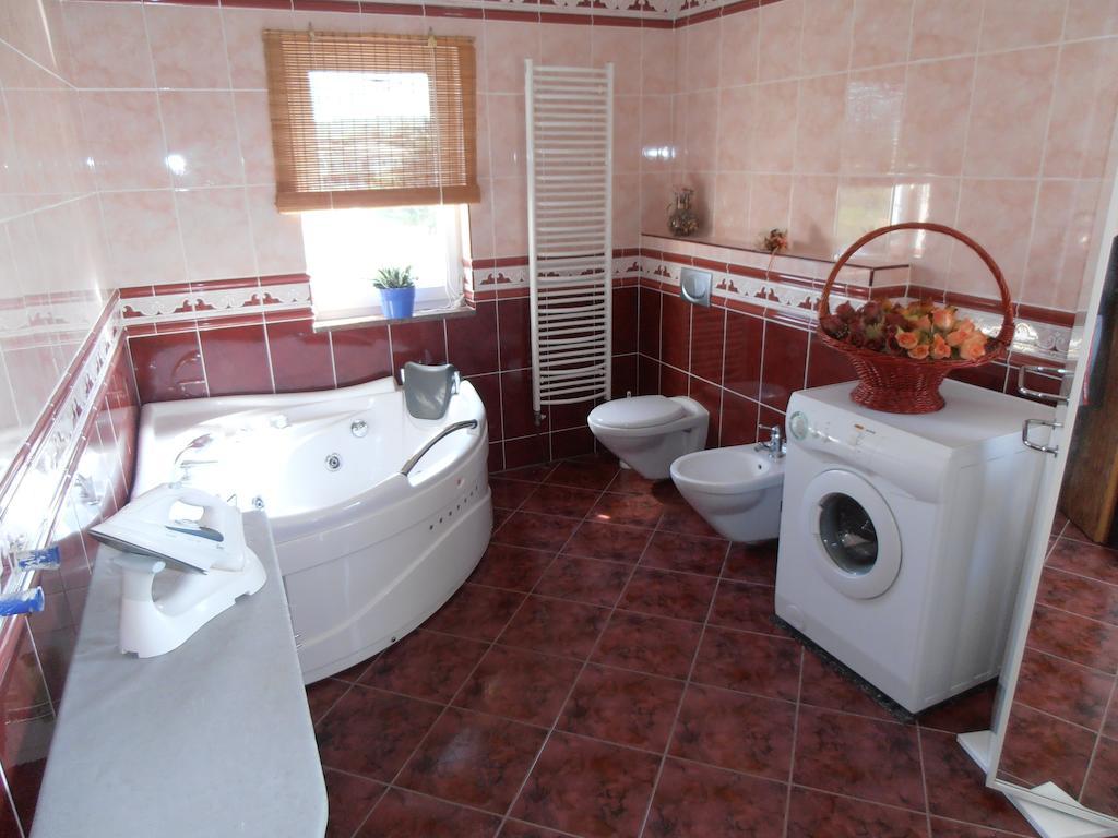 Villa Dijana Малинска Стая снимка
